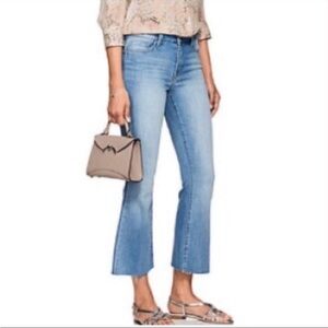 L’agence Sophia High Rise Cropped Flare Raw Hem Light wash size 24